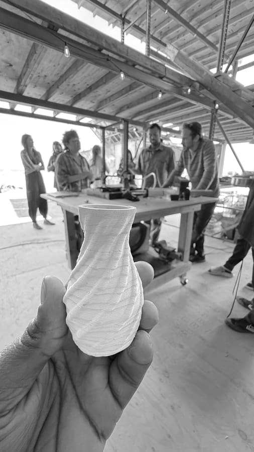 A 3D printed porcelain vase made on Mars as an experiment between Martians.